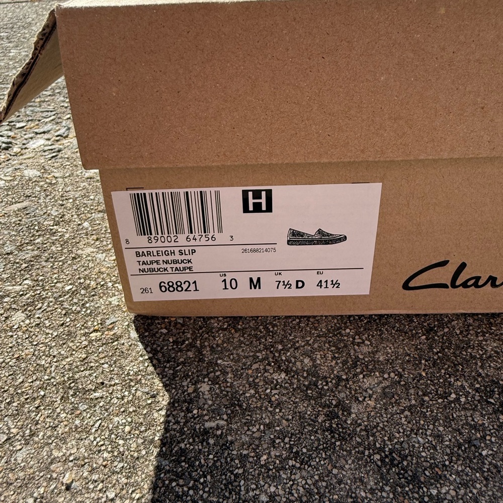 Women’s Clark’s Brown Barleigh Slip on Shoes - Picture 3 of 3